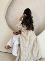 1048 - Image 4