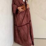 1051 - maroon البديل