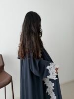 1067 - Image 4